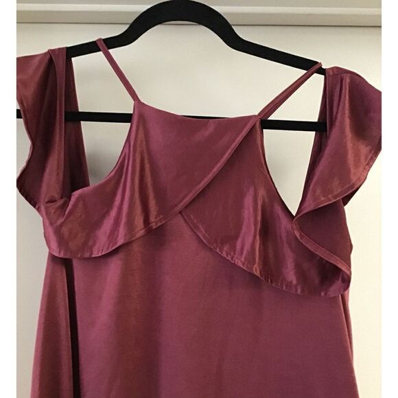 NWT~Express Plum Cold Shoulder Dress Size Medium - Picture 2 of 4